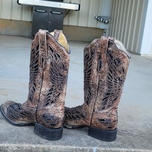 Womans Corral Cowboy Boots size 8 rinstone bling